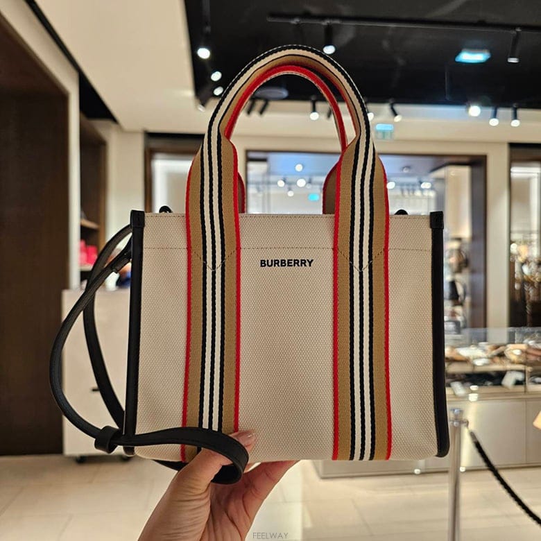 Burberry ������ ĵ���� �̴� ��Ʈ�� 81214931������ ĵ���� �̴� ��Ʈ�� 81214931