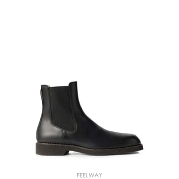 Lemaire Chelsea ankle boots in shiny vegetable tanned leather 12127Chelsea ankle boots in shiny vegetable tanned leather 