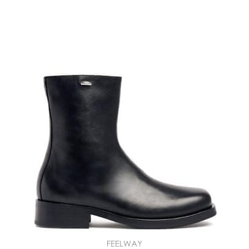 Our Legacy 26 FW �ƿ������� ���� Ankle boots with straight shaft 82I SSX012 TP26 FW �ƿ������� ���� Ankle boots with straight shaft 