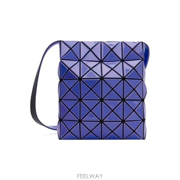 Bao Bao Issey Miyake 블루 프리즘 글로스 숄더백 BB68AG526 TP876843149