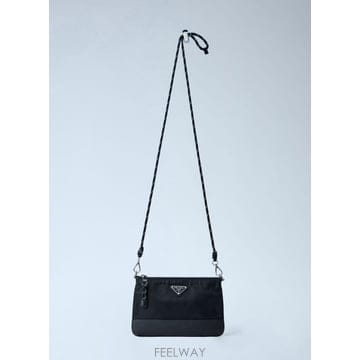 PRADA 26 FW ����� ���� ����Ʈ ũ�ν��ٵ� �� pra0166022blk26 FW ����� ���� ����Ʈ ũ�ν��ٵ� �� pra0166022blk