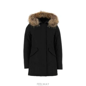 Woolrich [X45]�︮ġ CFWWOU0538FBUT0001 BLK ���� �е� �ٿ����� �ٿ��Ʈ Ǫ������ Black[X45]�︮ġ CFWWOU0538FBUT0001 BLK ���� �е� �ٿ����� 