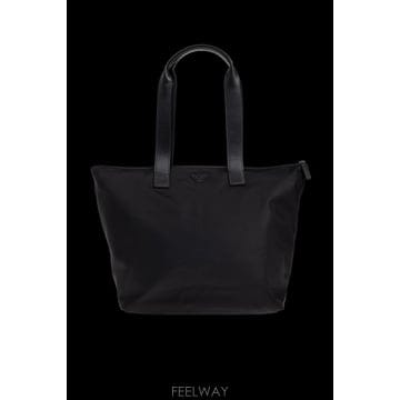 Armani 26SS �������� �Ƹ����� ���� �� from the Sustainability collection EM00126SS �������� �Ƹ����� ���� �� from the Sustainability