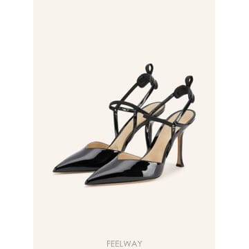 FENDI Fendi ���� COLIBRI ������ Pumps 100342817713000 TP580655837Fendi ���� COLIBRI ������ Pumps 100342817713000 TP5806