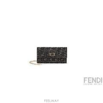FENDI 26FW Fendi Tube Continental �з� With Chain in FF Zucca jacqua26FW Fendi Tube Continental �з� With Chain in FF Zucc