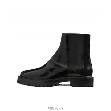 Maison Margiela 26SS �������������� ��Ŭ ���� S58WU0409P3827H8396 TP57789539726SS �������������� ��Ŭ ���� S58WU0409P3827H8396 TP57