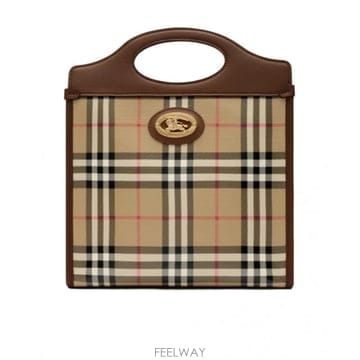 Burberry 26FW Burberry ���� messenger �� 81284321 TP58034968826FW Burberry ���� messenger �� 81284321 TP580349688