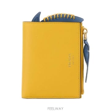 PRADA 26FW ����� ���ο� ���� �з� 1ML0742G5VF05IB TP57934532626FW ����� ���ο� ���� �з� 1ML0742G5VF05IB TP5793453