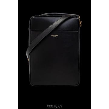 Saint Laurent 26SS ���ζ� �ڵ�� 8212652R20W1000 TP57925214826SS ���ζ� �ڵ�� 8212652R20W1000 TP579252148