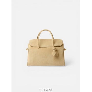 Jacquemus 26SS ��ũ���� LE CABAS TURISMO BAU00434AC09A04150 TP57789482126SS ��ũ���� LE CABAS TURISMO BAU00434AC09A04150 TP57