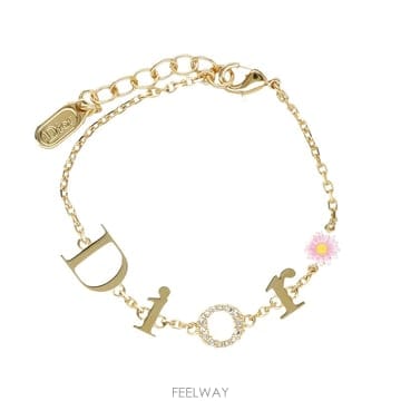 DIOR 26FW ��� �ΰ� ������ ���� B3298WOMLQ 01X26FW ��� �ΰ� ������ ���� B3298WOMLQ 01X