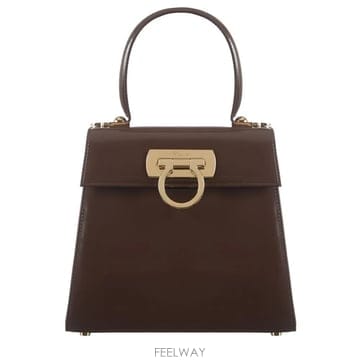 Ferragamo ��󰡸� ���� �̸��� 212193 762840��󰡸� ���� �̸��� 212193 762840