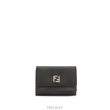 FENDI 26FW ��� ���� 8M0584B08E F0QA1 BLACK26FW ��� ���� 8M0584B08E F0QA1 BLACK