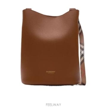 Burberry 26SS Burberry ���� messenger �� 81214371 TP58085328626SS Burberry ���� messenger �� 81214371 TP580853286