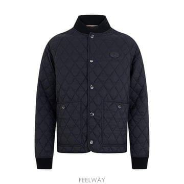 Burberry 26FW Burberry Quilted ���� with buttons 8122552175382A1189 TP526FW Burberry Quilted ���� with buttons 8122552175382A