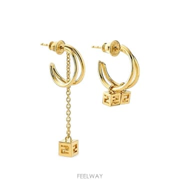 FENDI �δ��� FENDI ��� ��Ż�� �Ͱ����δ��� FENDI ��� ��Ż�� �Ͱ���