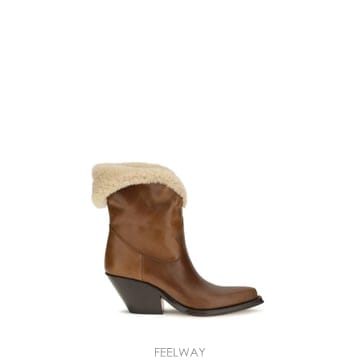 Chloe �δ��� Chloe ���ο� ���� �̵� �����δ��� Chloe ���ο� ���� �̵� ����