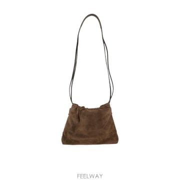 Brunello Cucinelli 26FW ���ڷ� ��ġ�ڸ� ���� messenger �� MBDLD2808C9773 TP57888791326FW ���ڷ� ��ġ�ڸ� ���� messenger �� MBDLD2808C977