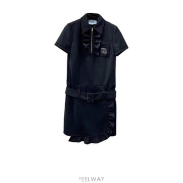 PRADA 19FW ����� ���� �巹�� P37R711S21F0806 TP57923961319FW ����� ���� �巹�� P37R711S21F0806 TP579239613