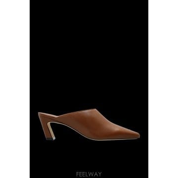 Stuart Weitzman 26SS ��Ʃ��Ʈ�������� Heeled �� Stassi STASSIMULE50SN061TOASTEDALMOND26SS ��Ʃ��Ʈ�������� Heeled �� Stassi STASSIMULE50SN0