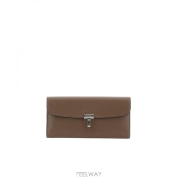 Toteme 26FW Toteme ���� �з� 251WAM0041LE0025379 TP58032137326FW Toteme ���� �з� 251WAM0041LE0025379 TP580321373