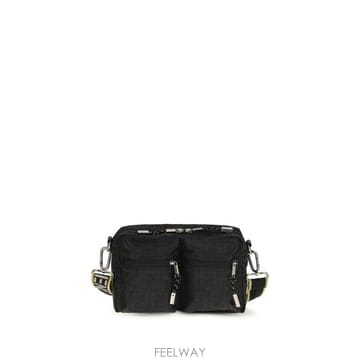 FENDI �ؿ� ���¸���� AW26 ��� ���� FF ���׷� �к긯 ī�޶� ���̽� 7VA695B12N_F0QA1�ؿ� ���¸���� AW26 ��� ���� FF ���׷� �к긯 ī��