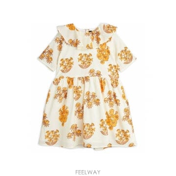 Mini Rodini 22SS �̴� RODINI FLOWERS �巹�� 2225010113KBEIGE TP57626296022SS �̴� RODINI FLOWERS �巹�� 2225010113KBEIGE TP576