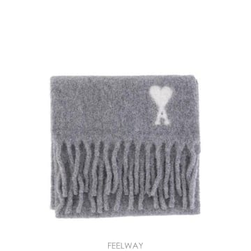 Ami �׶�����Ÿ �ؿ� �ƹ� ���� AMI DE COEUR WOOL SCARF USF673AW0004095�׶�����Ÿ �ؿ� �ƹ� ���� AMI DE COEUR WOOL SCARF USF6