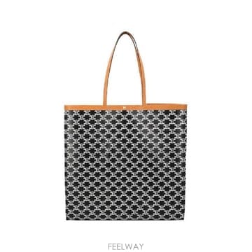 CELINE �׶�����Ÿ �ؿ� ������ ���� TRIOMPHE CANVAS LARGE TOTE 123842O9138AW�׶�����Ÿ �ؿ� ������ ���� TRIOMPHE CANVAS LARGE TOTE