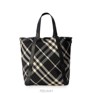 Burberry 24SS Burberry Embroidered fabric Festival shopping �� 808647624SS Burberry Embroidered fabric Festival shopping �� 