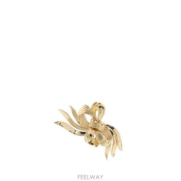 Miu Miu �ؿ� ������� �̿�̿� ���� �м� �־� 5IS1312IEV F0056�ؿ� ������� �̿�̿� ���� �м� �־� 5IS1312IEV F00