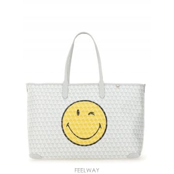 Anya Hindmarch 26SS �Ⱦ����帶ġ I AM A PLASTIC �� WINK ��Ʈ �� 205245FROST TP579229326SS �Ⱦ����帶ġ I AM A PLASTIC �� WINK ��Ʈ �� 20524