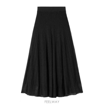 Khaite 26SS Khaite ���� ��ĿƮ 9844125200 TP57956209526SS Khaite ���� ��ĿƮ 9844125200 TP579562095