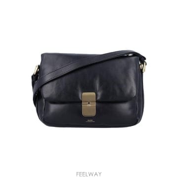 A.P.C. 26FW A P C  Grace ����Ʈ �� F67022PXCBSLZZ TP57898344926FW A P C  Grace ����Ʈ �� F67022PXCBSLZZ TP578983449