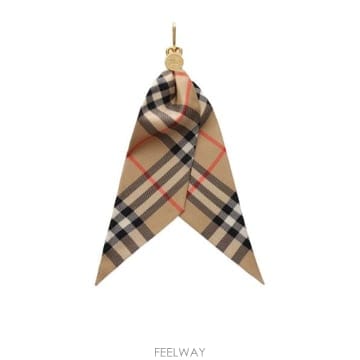 Burberry 26SS Burberry ���� Ű ü�� 81241531 TP57789745926SS Burberry ���� Ű ü�� 81241531 TP577897459