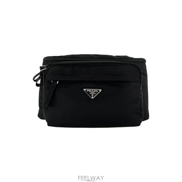 프라다 26SS 삼각 로고 나일론 벨트백 블랙 2VL005 2CMO F0002
