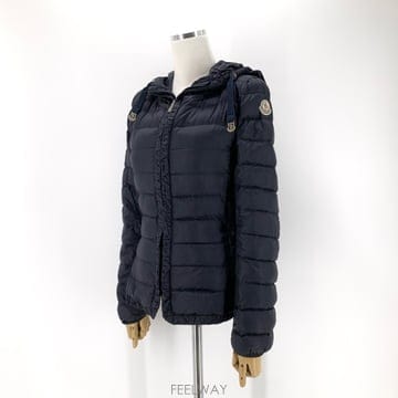 Moncler ��Ŭ���� ��Ŭ���� ���� �淮 �е� ���۸�Ŭ���� ��Ŭ���� ���� �淮 �е� ����