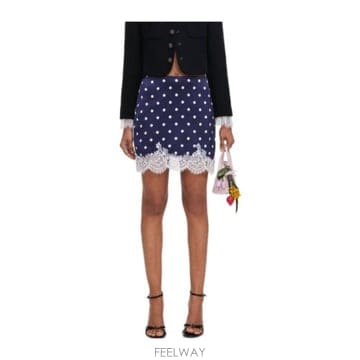 Self Portrait 26FW Self portrait ���� ��ĿƮ PF26083SKN TP58119890226FW Self portrait ���� ��ĿƮ PF26083SKN TP581198902