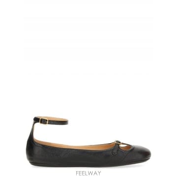 Chloe 25FW chloe BALLERINA MISTY 25W13XUN001 TP57942857625FW chloe BALLERINA MISTY 25W13XUN001 TP579428576