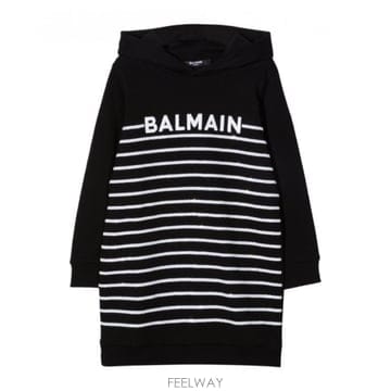 Balmain 21FW Balmain ���� �巹�� 6P1130F0015930 TP57897735021FW Balmain ���� �巹�� 6P1130F0015930 TP578977350