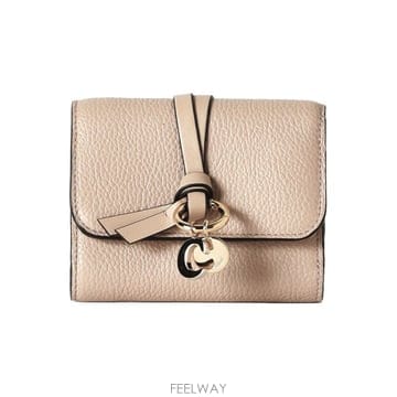Chloe ���ο� 26SS ���ĺ� ���� ���� ������ �÷η��׷��� CHC21WP945F57 083���ο� 26SS ���ĺ� ���� ���� ������ �÷η��׷��� CHC21