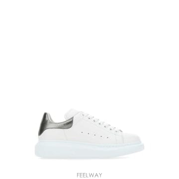 Alexander Mcqueen 25SS �˷���� ���� ȭ��Ʈ ���� ����Ŀ�� with lead ���� �� 553770WHFBU 9042 TP525SS �˷���� ���� ȭ��Ʈ ���� ����Ŀ�� with lead ����