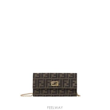 FENDI 26FW ��� ����� 8M0596 B1JYF0VAT ZUCCA26FW ��� ����� 8M0596 B1JYF0VAT ZUCCA