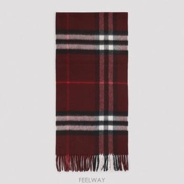 Burberry 26FW Burberry üũ ĳ�ù̾� ��ī�� 8112639A1308 TP57923287926FW Burberry üũ ĳ�ù̾� ��ī�� 8112639A1308 TP5792