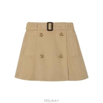 Burberry Burberry ���� �巹�� 81262011 TP577467940Burberry ���� �巹�� 81262011 TP577467940