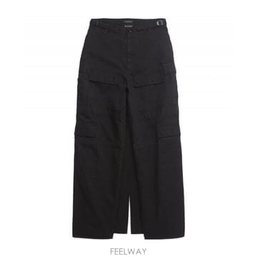 Balenciaga 23FW Balenciaga Balenciaga Cargo ��ĿƮ Clothing 748599TKP2710023FW Balenciaga Balenciaga Cargo ��ĿƮ Clothing 74859