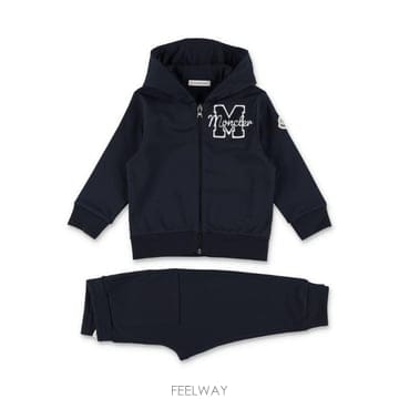 Moncler 26SS Moncler �� FLEECE JOGGING K29518M0000489AM3778 TP579260126SS Moncler �� FLEECE JOGGING K29518M0000489AM3778 TP