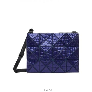 Issey Miyake 26SS BAO BAO �̼��̹̾��� ���� messenger �� BB58AG83172 TP57891072626SS BAO BAO �̼��̹̾��� ���� messenger �� BB58AG8317