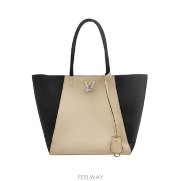 Louis Vuitton LOUIS VUITTON Lockme �÷� ���� ī�� ��Ų 202607141996 TP581113437LOUIS VUITTON Lockme �÷� ���� ī�� ��Ų 202607141996 