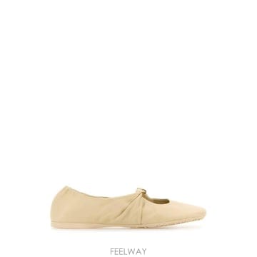 Loewe 26FW Loewe Cream nappa ���� Pebble ballerinas L815466X46DOUGH26FW Loewe Cream nappa ���� Pebble ballerinas L815466X
